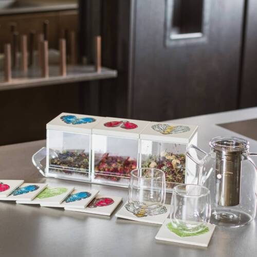 Buzzing Bee Acrylic Mini Box