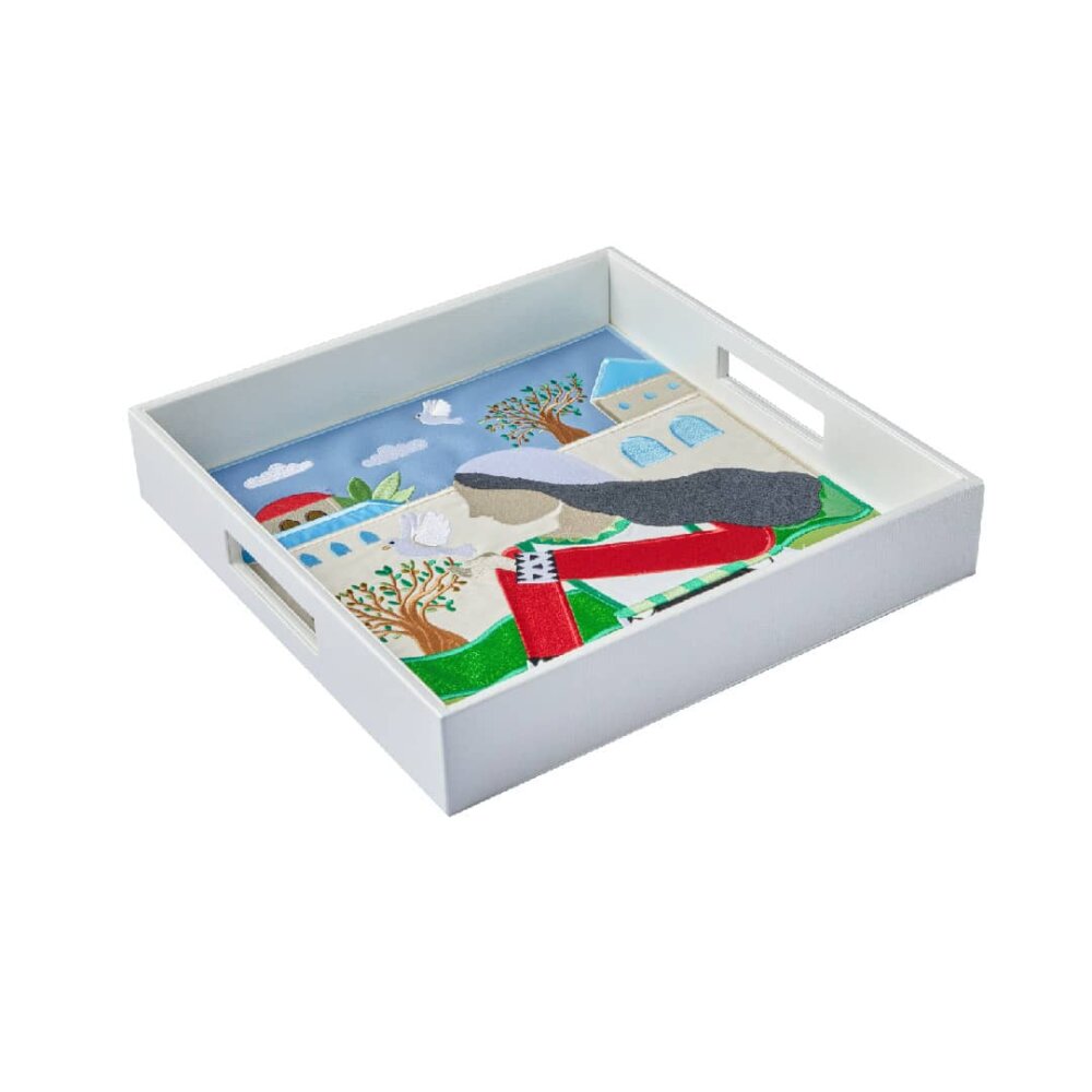 Tray with open handle - Image 2